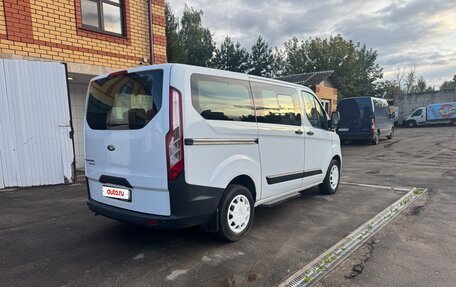 Ford Tourneo Custom I рестайлинг, 2017 год, 1 680 000 рублей, 5 фотография