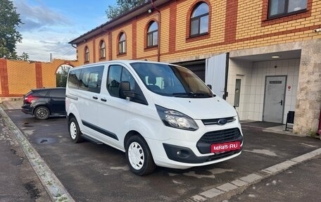 Ford Tourneo Custom I рестайлинг, 2017 год, 1 680 000 рублей, 7 фотография