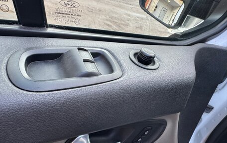 Ford Tourneo Custom I рестайлинг, 2017 год, 1 680 000 рублей, 13 фотография