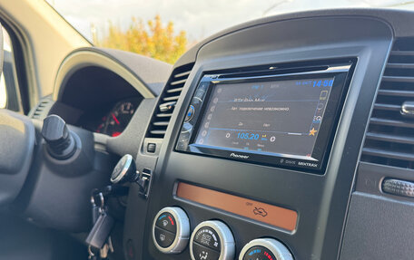 Nissan Pathfinder, 2011 год, 1 699 000 рублей, 11 фотография