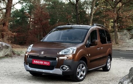Peugeot Partner II рестайлинг 2, 2014 год, 900 000 рублей, 1 фотография