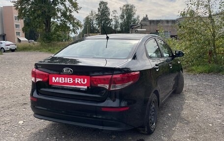 KIA Rio III рестайлинг, 2016 год, 890 000 рублей, 3 фотография