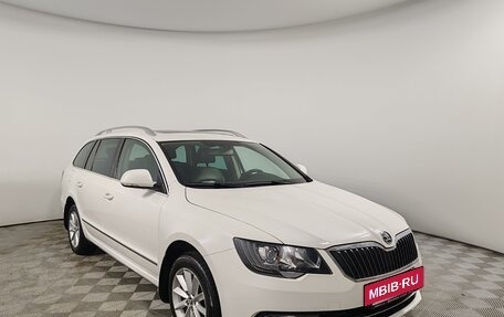 Skoda Superb III рестайлинг, 2013 год, 1 530 000 рублей, 3 фотография