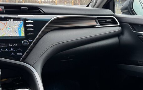 Toyota Camry, 2018 год, 2 899 999 рублей, 21 фотография