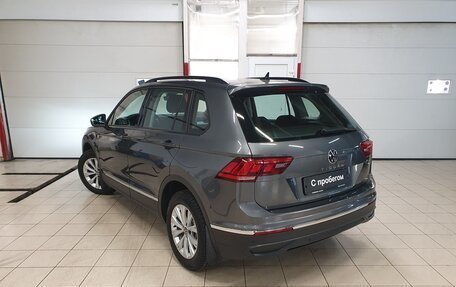 Volkswagen Tiguan II, 2021 год, 2 798 000 рублей, 3 фотография