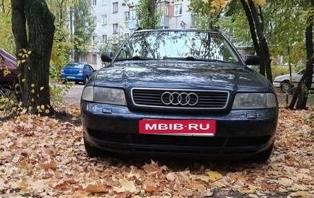 Audi A4, 1997 год, 410 000 рублей, 3 фотография