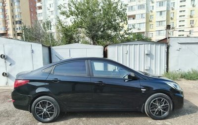Hyundai Solaris II рестайлинг, 2012 год, 880 000 рублей, 1 фотография