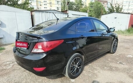 Hyundai Solaris II рестайлинг, 2012 год, 880 000 рублей, 8 фотография