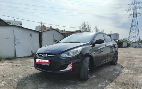 Hyundai Solaris II рестайлинг, 2012 год, 880 000 рублей, 6 фотография