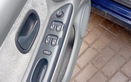 Renault Laguna II, 2000 год, 110 000 рублей, 11 фотография