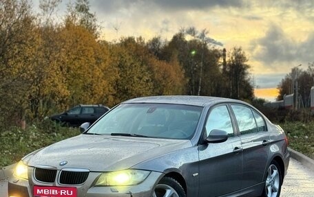 BMW 3 серия, 2008 год, 570 000 рублей, 1 фотография