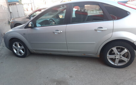 Ford Focus II рестайлинг, 2007 год, 430 000 рублей, 2 фотография