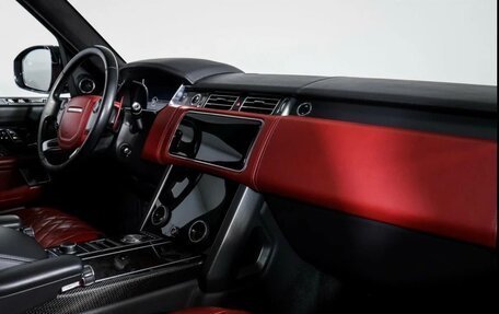 Land Rover Range Rover IV рестайлинг, 2019 год, 6 700 000 рублей, 13 фотография