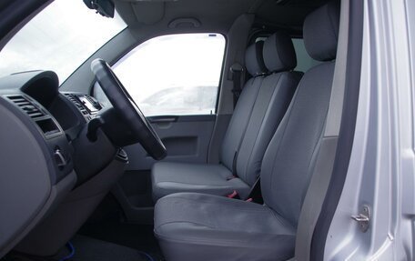 Volkswagen Transporter T5 рестайлинг, 2009 год, 1 799 000 рублей, 7 фотография