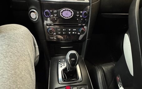 Infiniti FX II, 2008 год, 1 590 000 рублей, 11 фотография