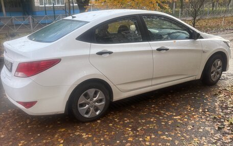 Hyundai Solaris II рестайлинг, 2016 год, 1 110 000 рублей, 5 фотография