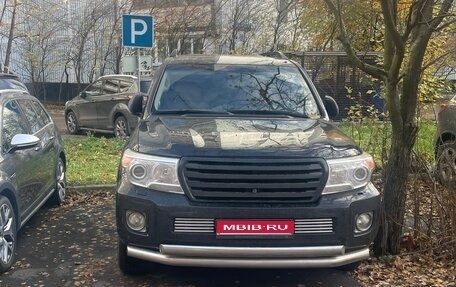 Toyota Land Cruiser 200, 2012 год, 5 000 000 рублей, 1 фотография