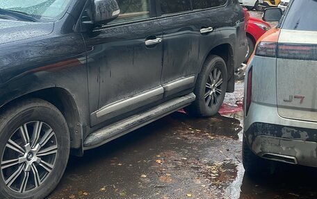 Toyota Land Cruiser 200, 2012 год, 5 000 000 рублей, 4 фотография