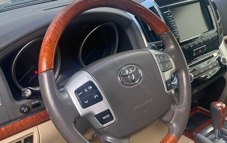 Toyota Land Cruiser 200, 2012 год, 5 000 000 рублей, 10 фотография