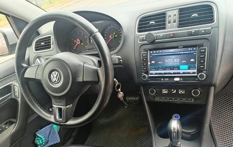 Volkswagen Polo VI (EU Market), 2014 год, 830 000 рублей, 5 фотография