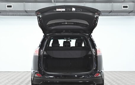 Toyota RAV4, 2019 год, 2 195 000 рублей, 5 фотография