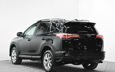 Toyota RAV4, 2019 год, 2 195 000 рублей, 3 фотография