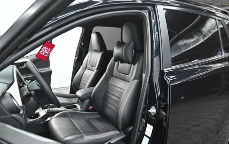 Toyota RAV4, 2019 год, 2 195 000 рублей, 6 фотография