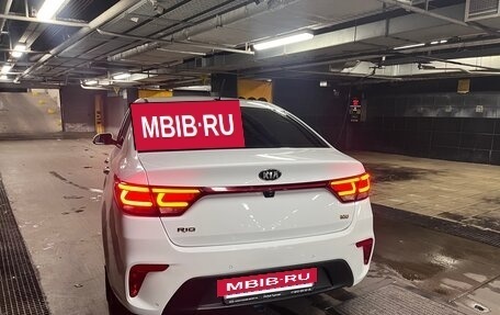KIA Rio IV, 2018 год, 1 400 000 рублей, 6 фотография