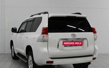 Toyota Land Cruiser Prado 150 рестайлинг 2, 2010 год, 3 430 000 рублей, 10 фотография