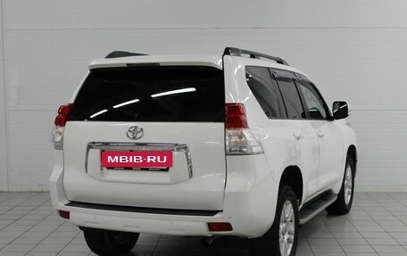 Toyota Land Cruiser Prado 150 рестайлинг 2, 2010 год, 3 430 000 рублей, 8 фотография