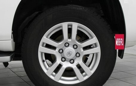 Toyota Land Cruiser Prado 150 рестайлинг 2, 2010 год, 3 430 000 рублей, 14 фотография