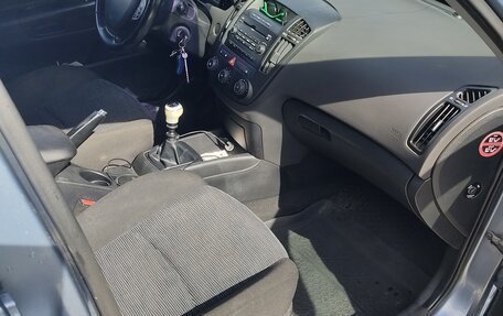 KIA cee'd I рестайлинг, 2008 год, 360 000 рублей, 10 фотография