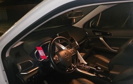 Mitsubishi Eclipse Cross, 2019 год, 2 000 000 рублей, 5 фотография