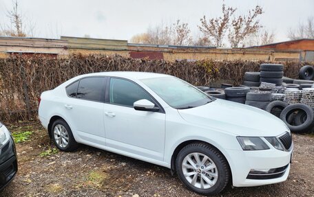 Skoda Octavia, 2017 год, 1 569 000 рублей, 8 фотография