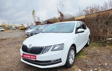 Skoda Octavia, 2017 год, 1 569 000 рублей, 5 фотография