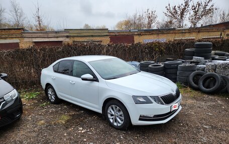 Skoda Octavia, 2017 год, 1 569 000 рублей, 18 фотография