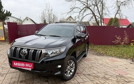 Toyota Land Cruiser Prado 150 рестайлинг 2, 2019 год, 5 500 000 рублей, 2 фотография