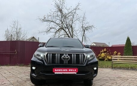 Toyota Land Cruiser Prado 150 рестайлинг 2, 2019 год, 5 500 000 рублей, 7 фотография