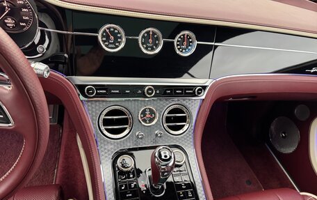 Bentley Continental GT III, 2021 год, 27 000 000 рублей, 18 фотография