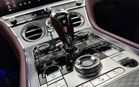 Bentley Continental GT III, 2021 год, 27 000 000 рублей, 27 фотография