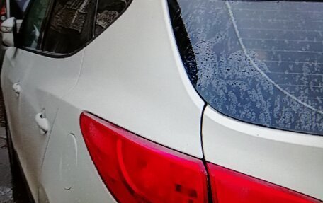 Hyundai ix35 I рестайлинг, 2012 год, 920 000 рублей, 4 фотография