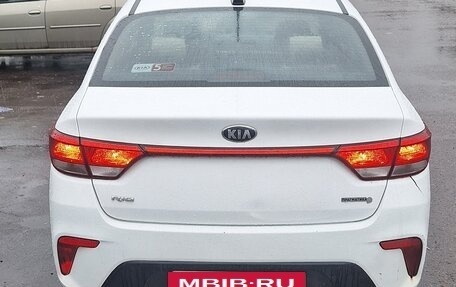 KIA Rio IV, 2019 год, 950 000 рублей, 2 фотография