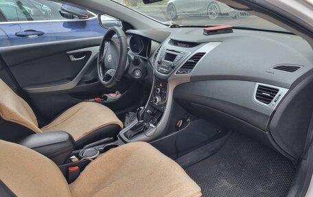 Hyundai Elantra V, 2015 год, 1 650 000 рублей, 12 фотография