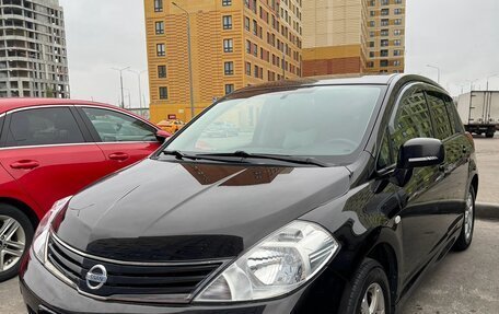 Nissan Tiida, 2011 год, 850 000 рублей, 3 фотография