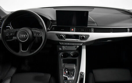 Audi A4, 2021 год, 3 690 000 рублей, 14 фотография