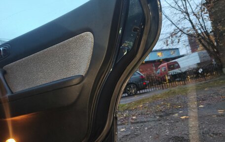 Mazda Millenia I рестайлинг, 1999 год, 350 000 рублей, 23 фотография