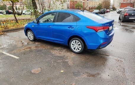 Hyundai Solaris II рестайлинг, 2019 год, 949 000 рублей, 2 фотография