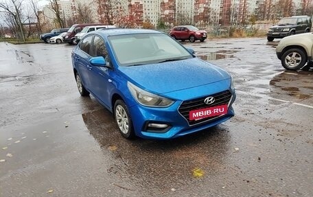 Hyundai Solaris II рестайлинг, 2019 год, 949 000 рублей, 6 фотография