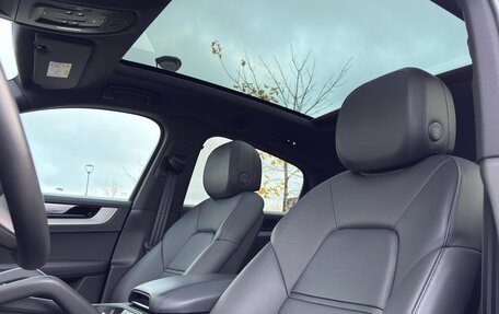 Porsche Cayenne III, 2023 год, 14 200 000 рублей, 24 фотография