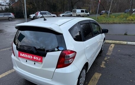 Honda Fit III, 2010 год, 650 000 рублей, 2 фотография